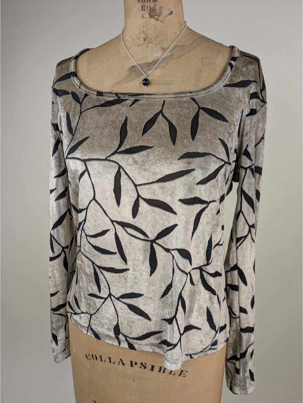 Y2K Cache velvet burnout gold foliage scoop shirt